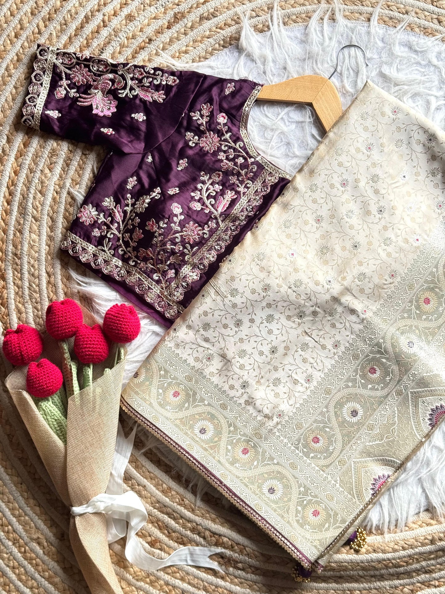 Desginer Luxe Stitched Blouse Saree