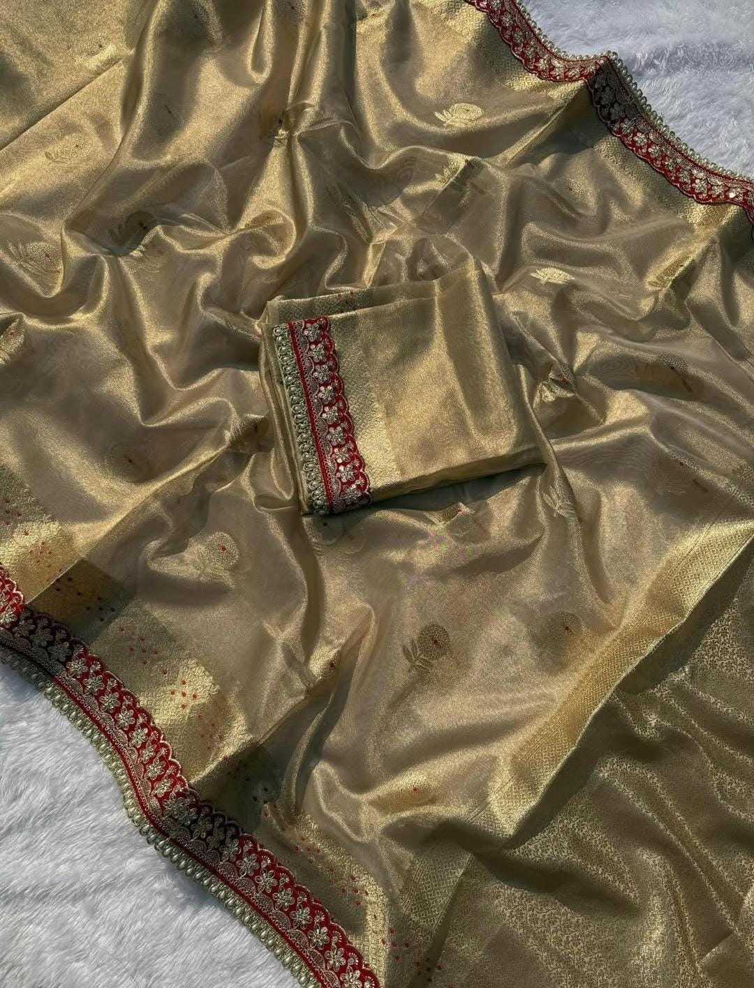 Vibe luxe all time rich look saree