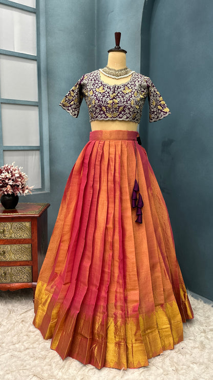 Royal Elegance in Every Pleat 👑
Dual-toned tissue silk lehenga