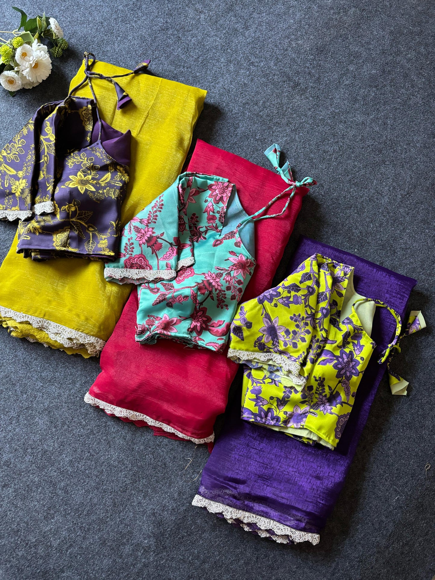 Thread model Blouse Candy Crush saree with stitched