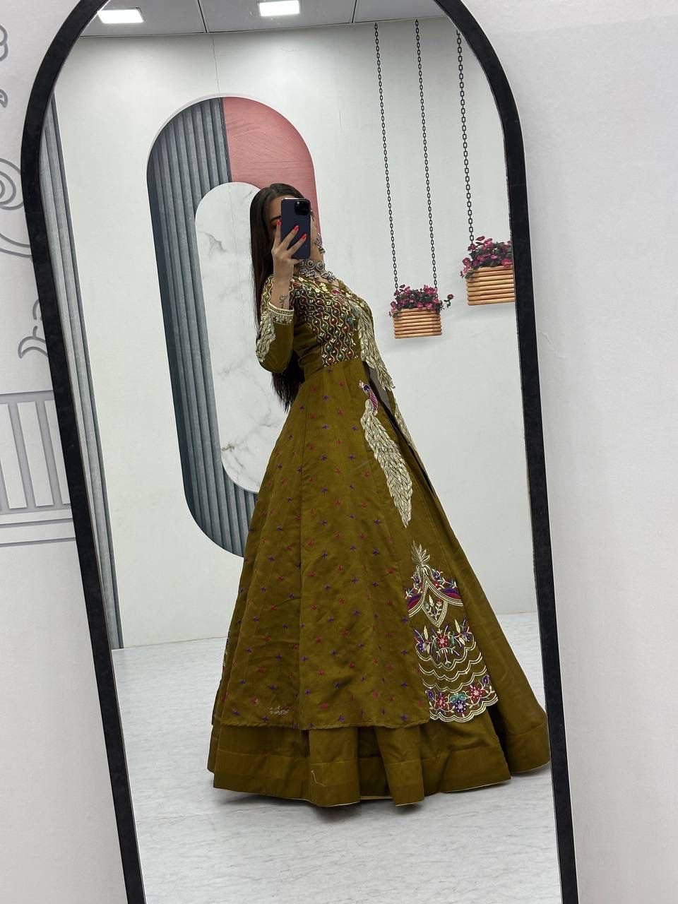 Big Boss, peacock  Degsiner Lehenga