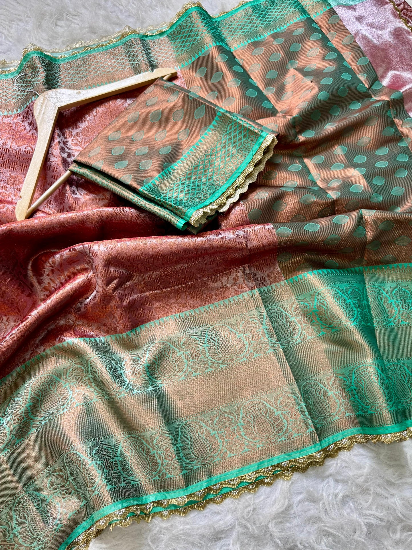 Festival Kanchipuram Banarasi Sarees with lace for Sravanamasam