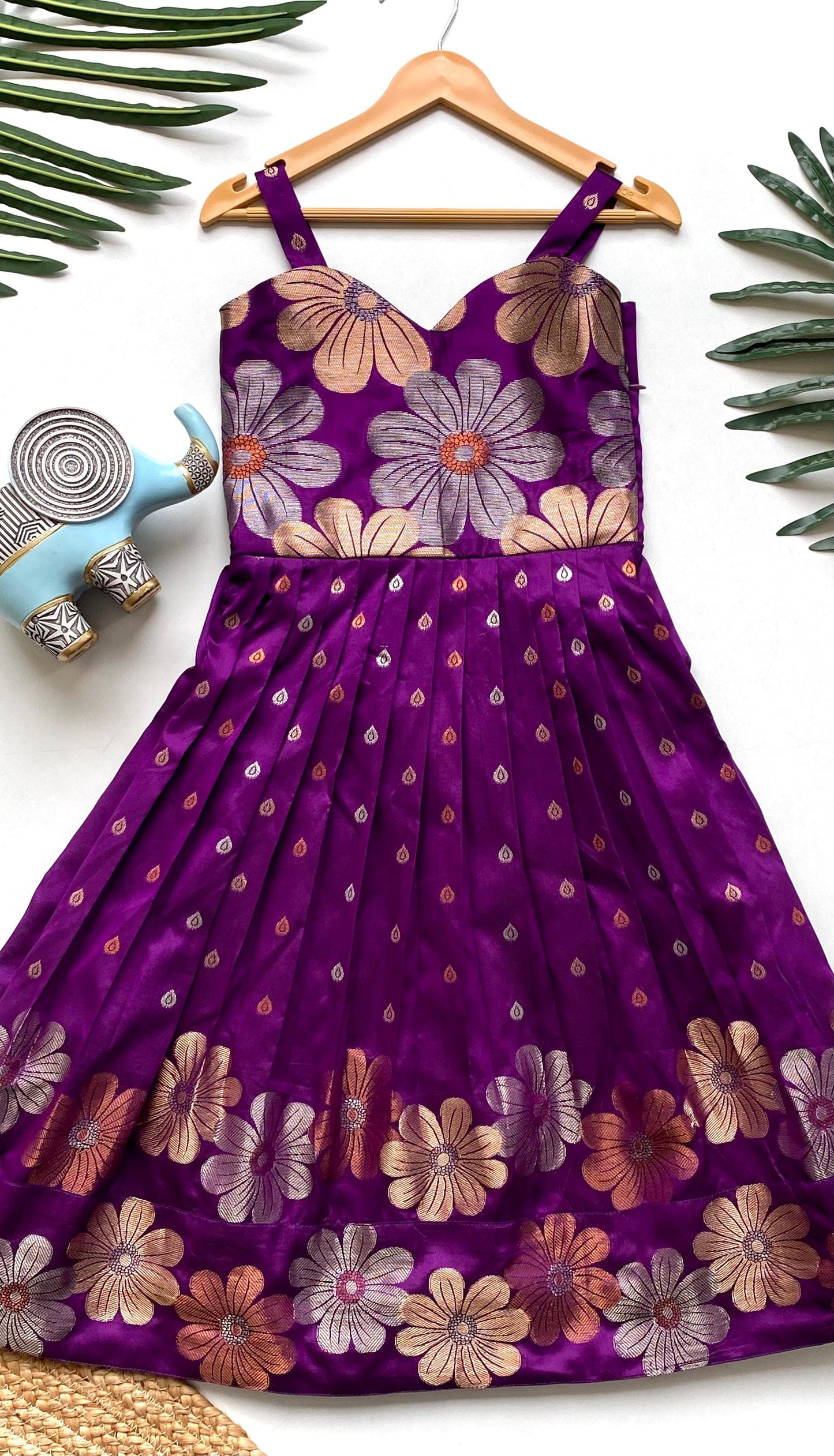 Little Petals: Floral Dresses for Every Occasion" Kids