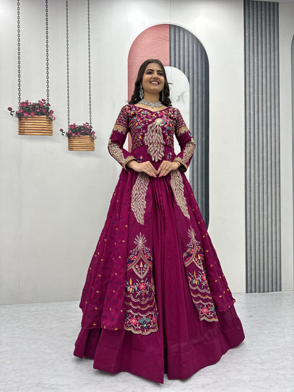 Big Boss, peacock  Degsiner Lehenga