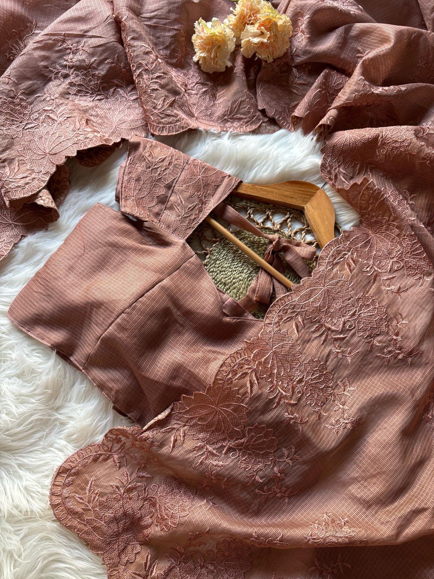 Kota chex saree with Stitched Blouse luxe