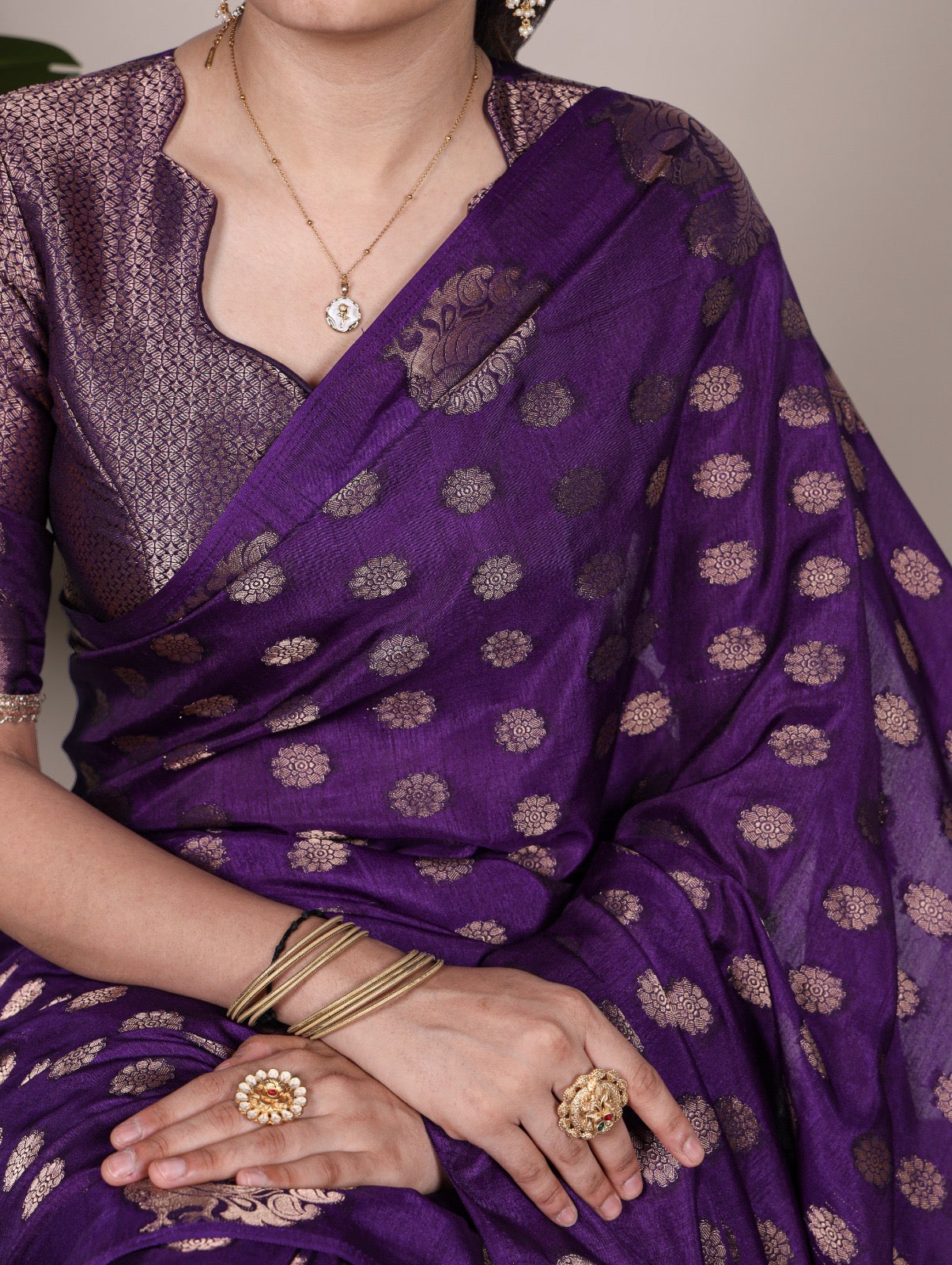 Zari weaving Trendy Budget sarees