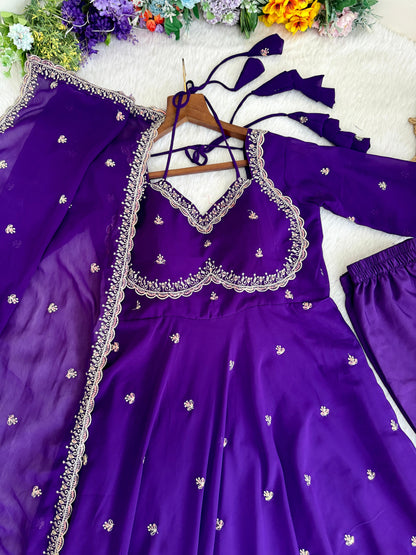 Party Cafe Long Trendy Gowns