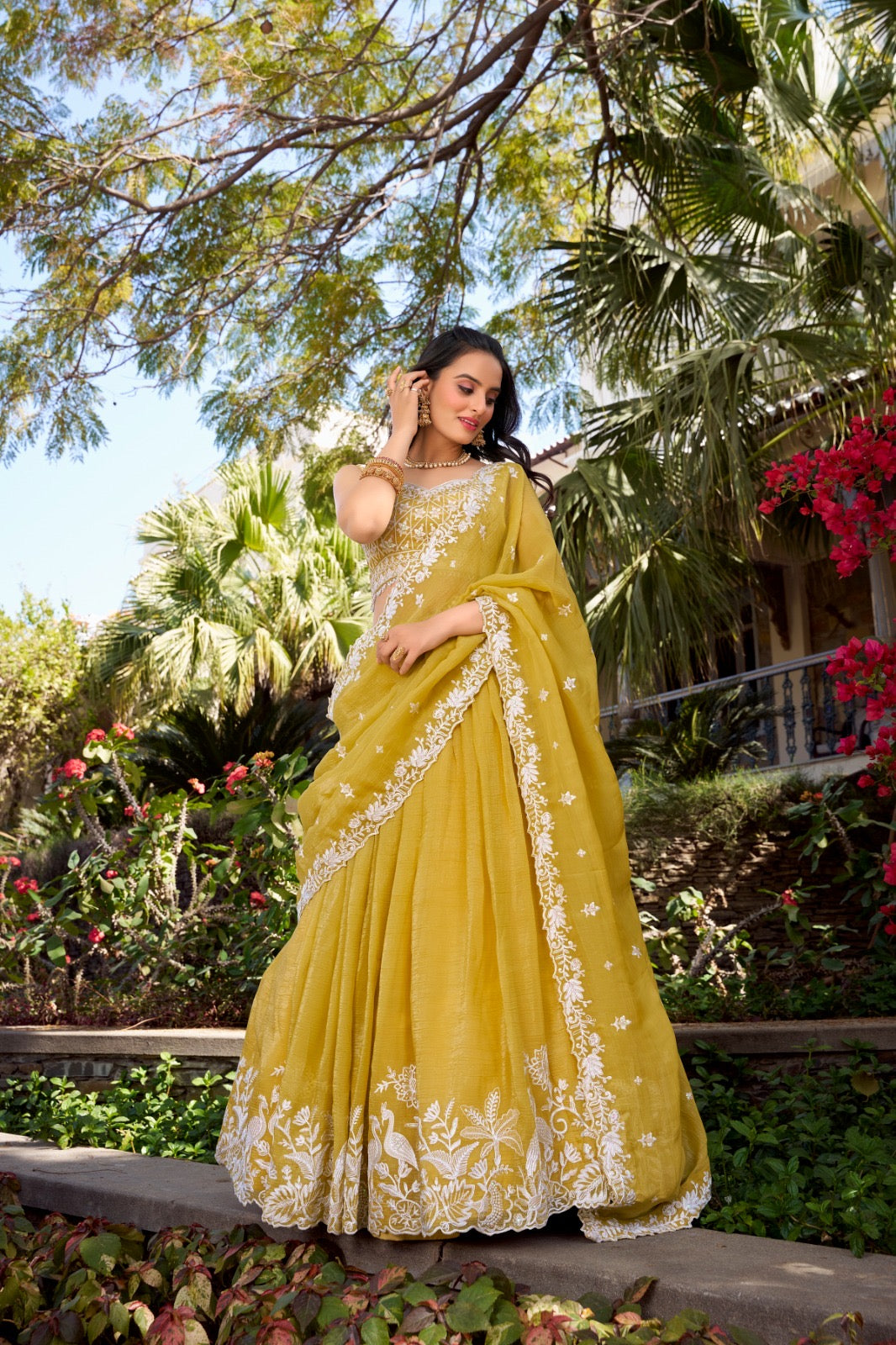 Mehendi glow special lehenga