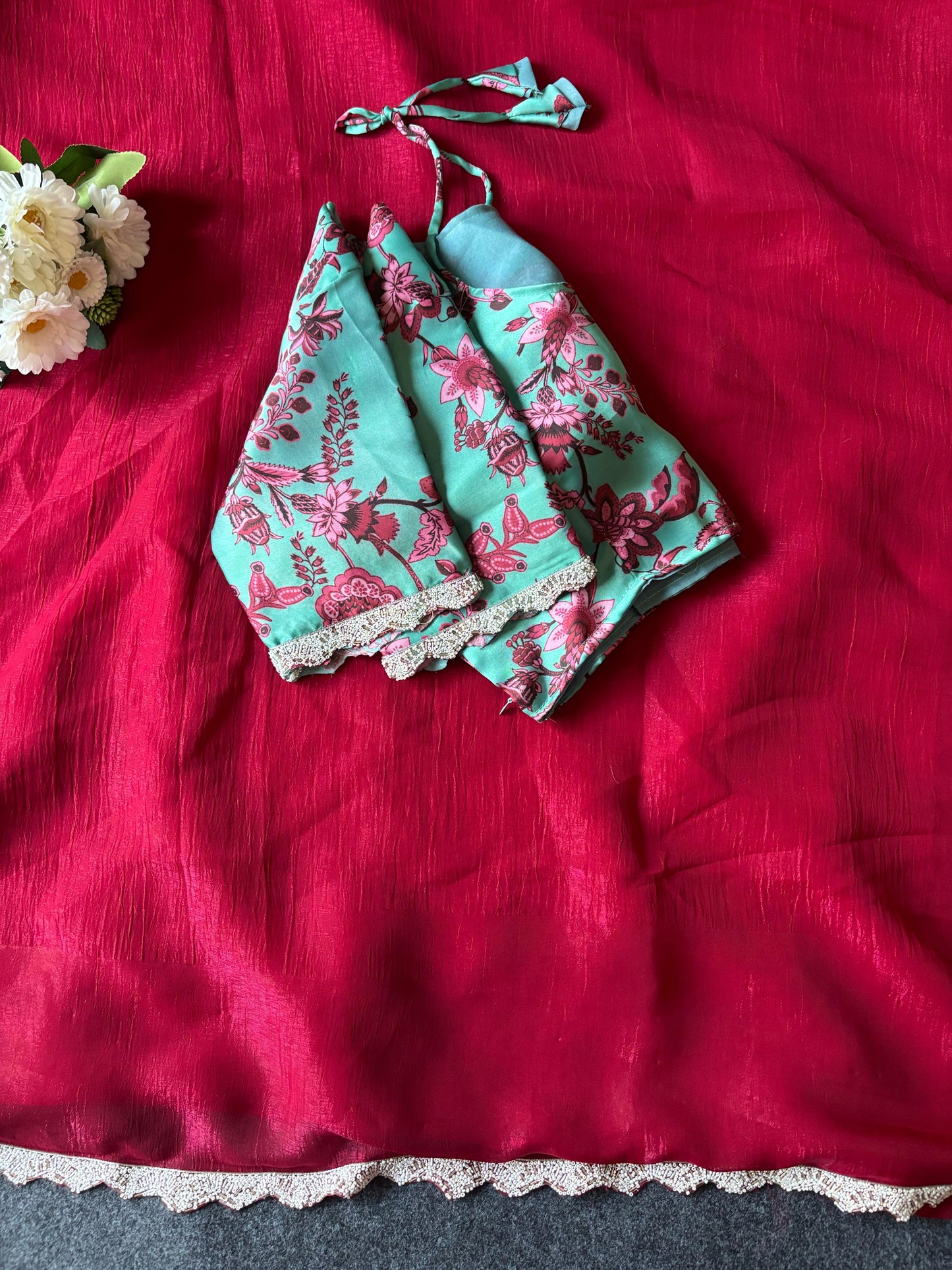 Thread model Blouse Candy Crush saree with stitched