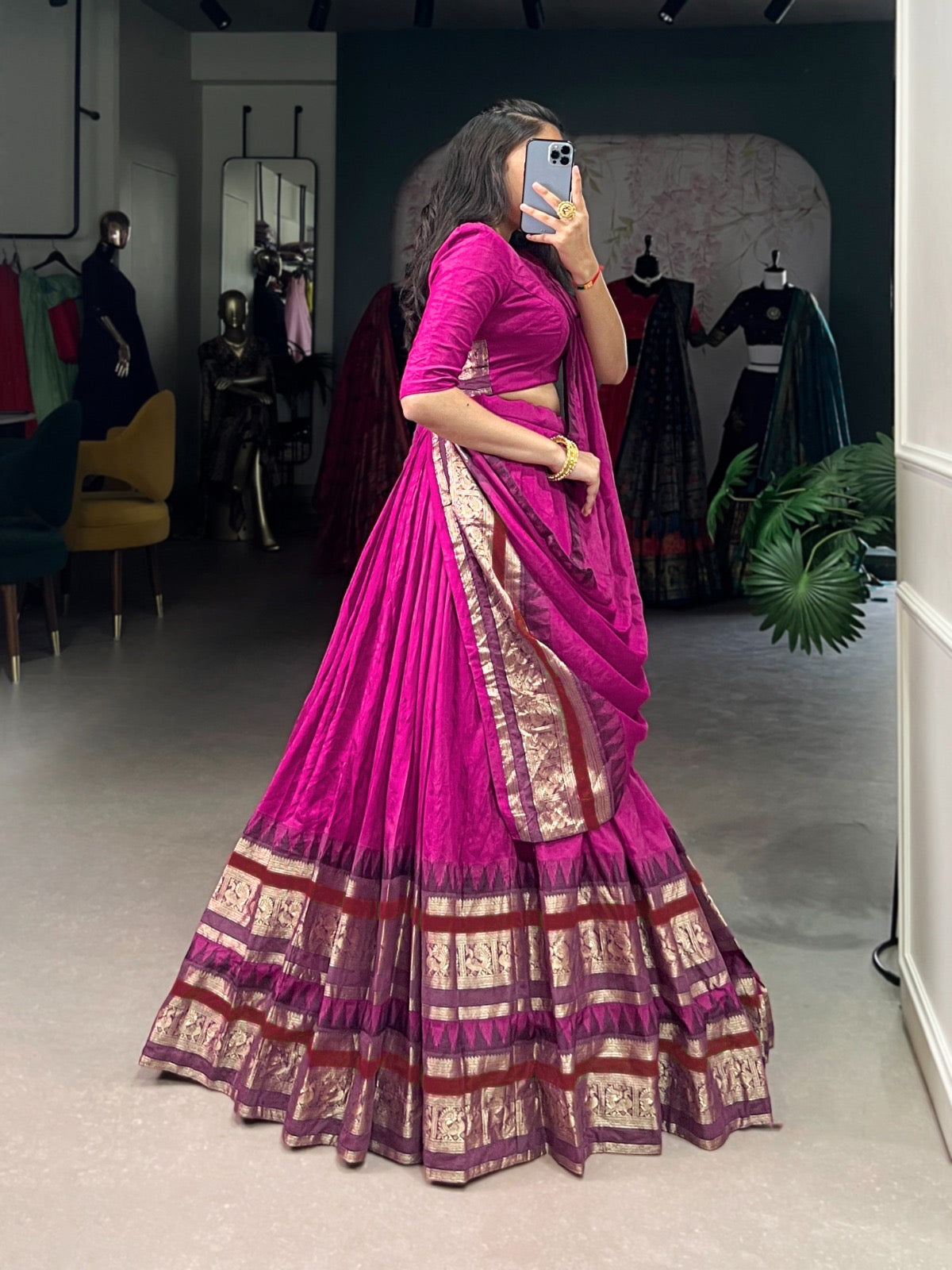 A tale Of Royalty Woven in Chanderi Zari Lehenga