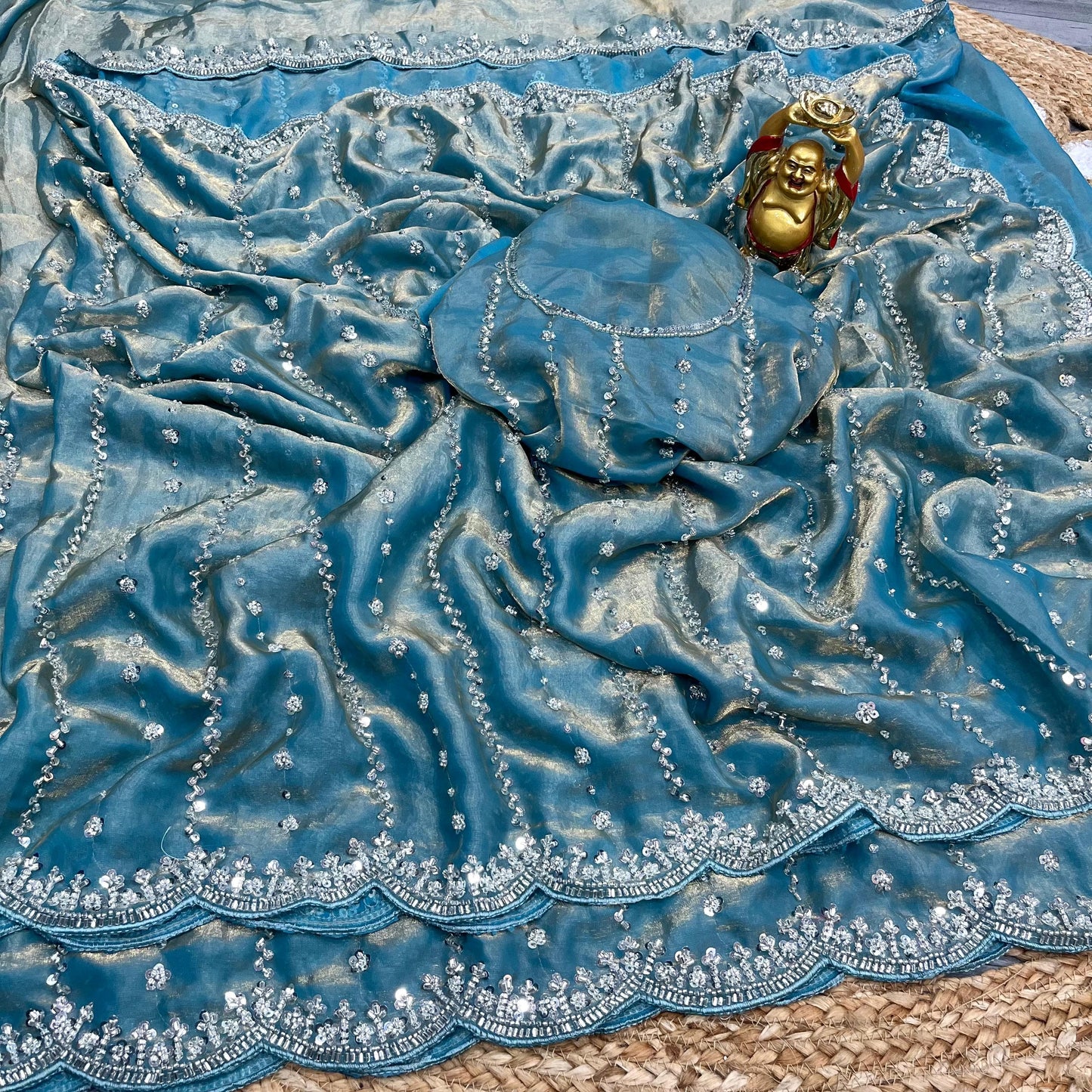 Glamour Trending Handwork luxe  sarees