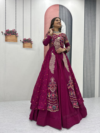 Big Boss, peacock  Degsiner Lehenga