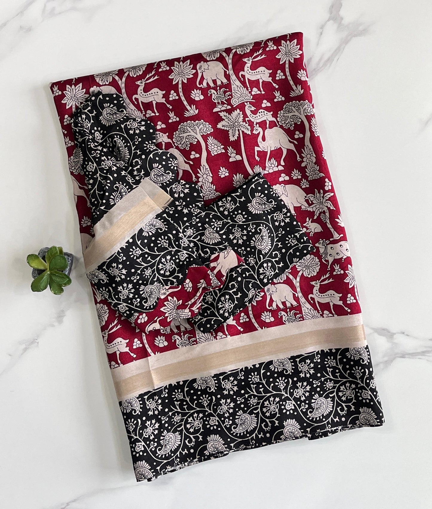 Mangalkari saree with pichwai print on all over the saree