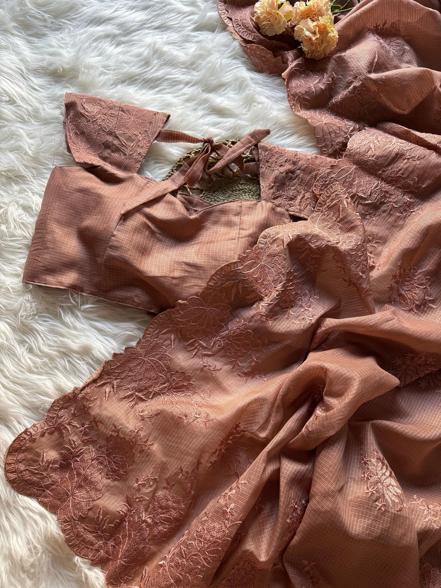Kota chex saree with Stitched Blouse luxe