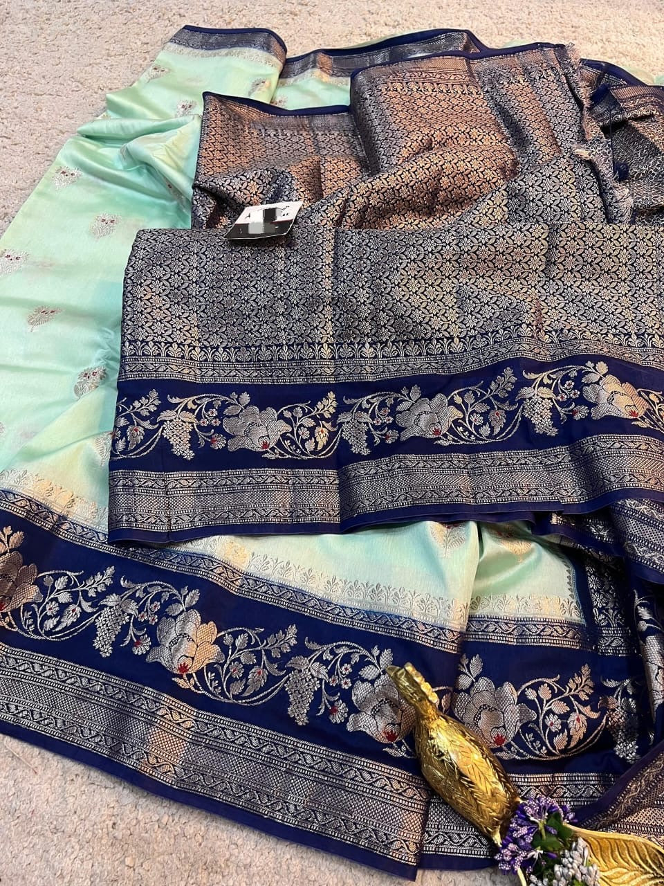 Festival Classic Raw Mango Trendy Saree