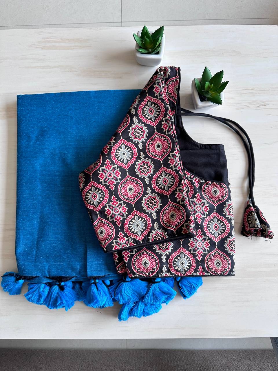 Budget Khadi Cotton with Tassels on Boarder