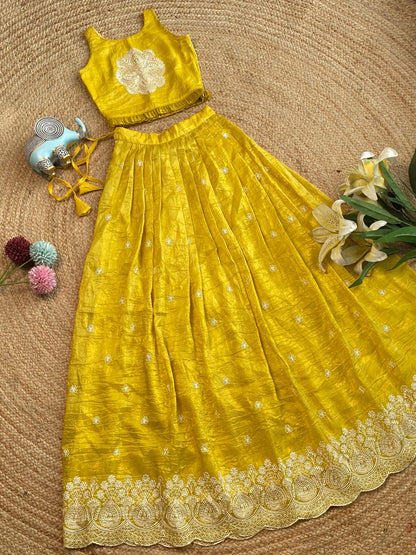 Kids pretty gold crush Lehenags