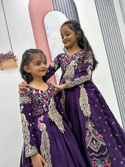 Kids cute peacock Desginer sets