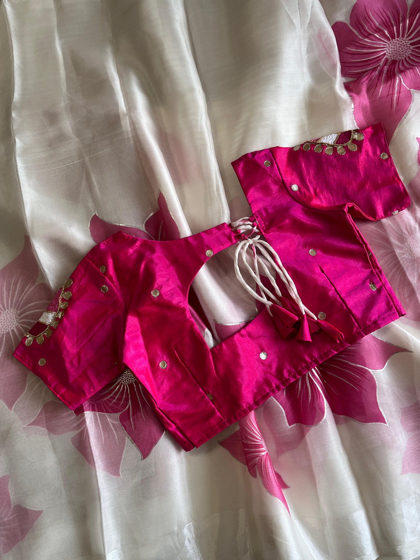 Saree With Stitched Blouse Flower