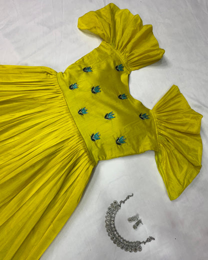 Duel shade handwork gowns