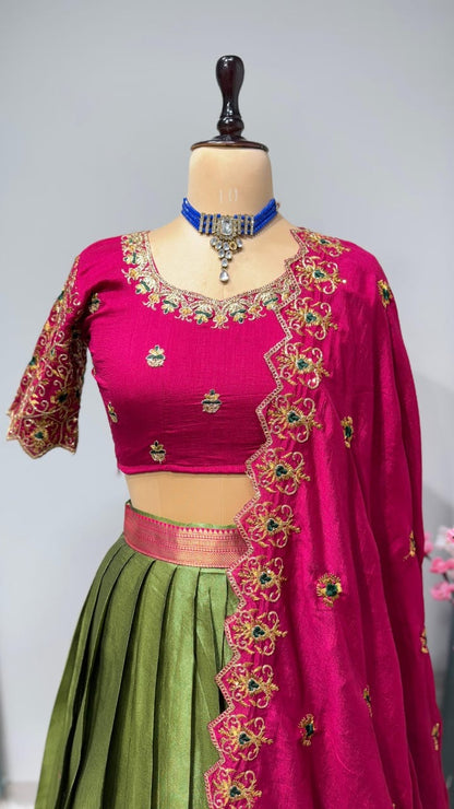 Kanchipuram Lehenga with cutwork duptta