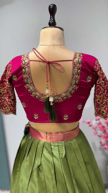 Kanchipuram Lehenga with cutwork duptta