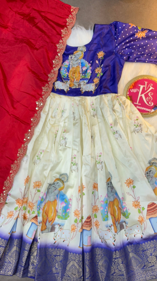 Vintage  classic  designer gowns