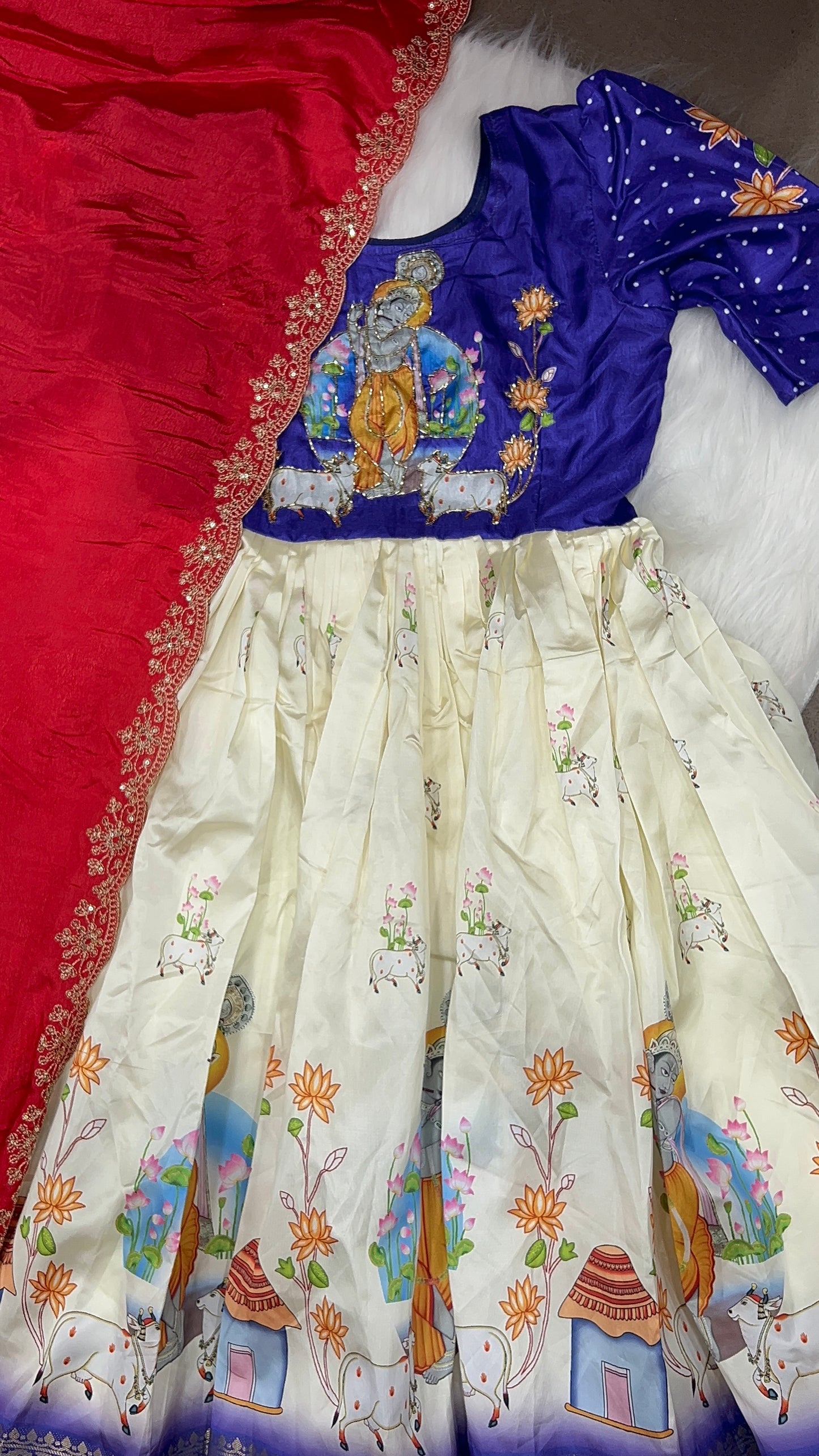 Vintage  classic  designer gowns