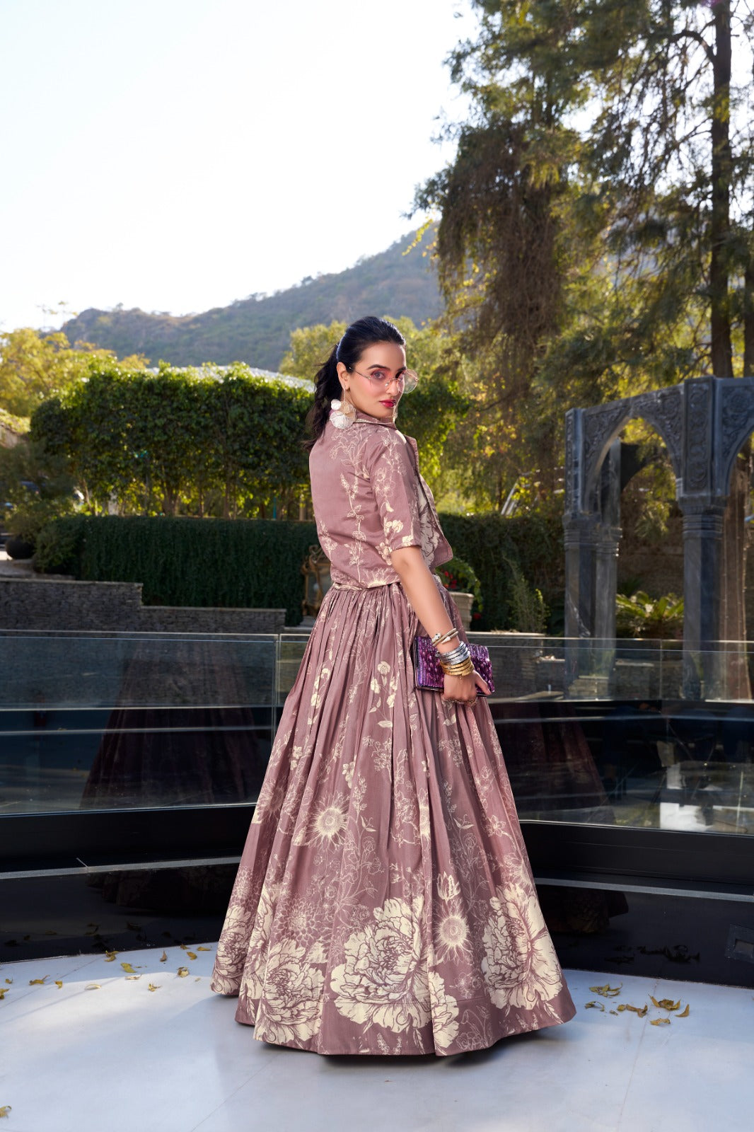 Tussle silk Lehenga  with Coart blooming Charm