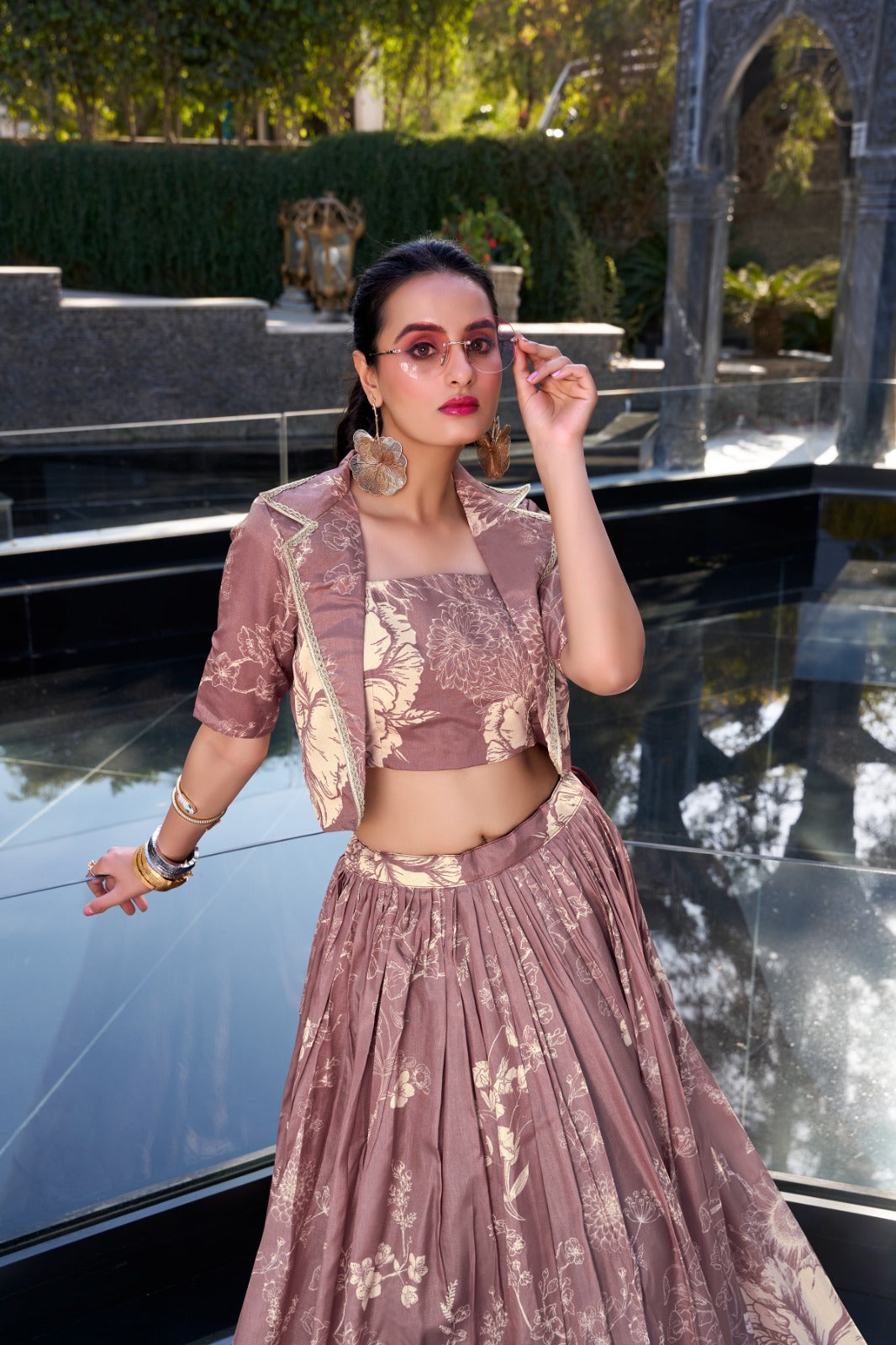 Tussle silk Lehenga  with Coart blooming Charm
