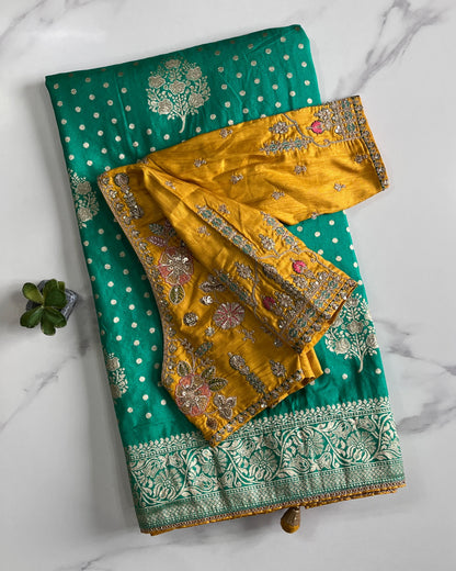 Exclusive Desgin Saree with Luxe stitched Blouse