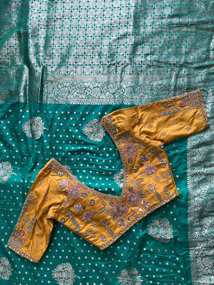 Exclusive Desgin Saree with Luxe stitched Blouse