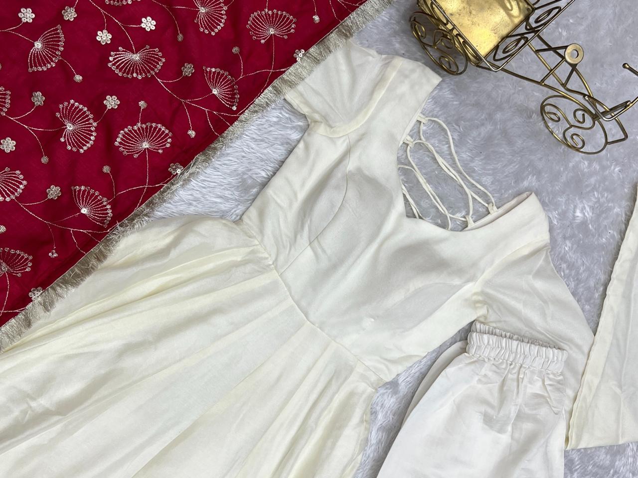 Heavy pure silk 3 in ones sets /gowns