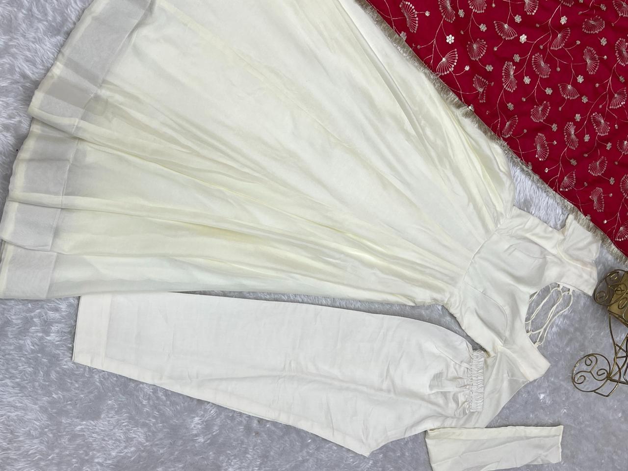 Heavy pure silk 3 in ones sets /gowns