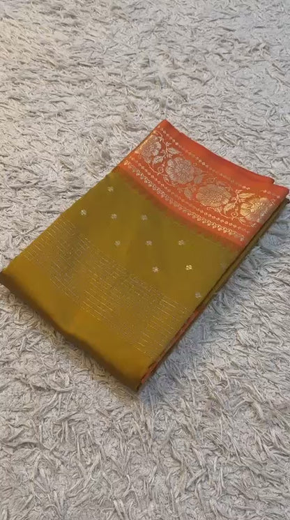 Handloom Banarasi katan soft checks booti saree