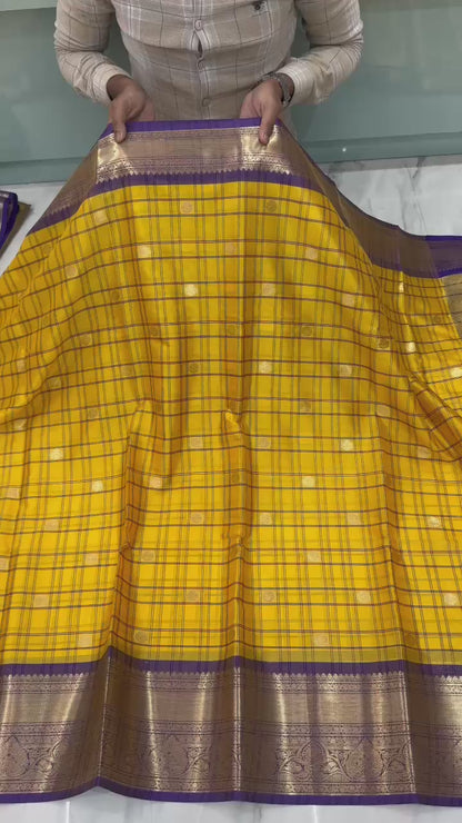 Vintage kanchi zari buti saree