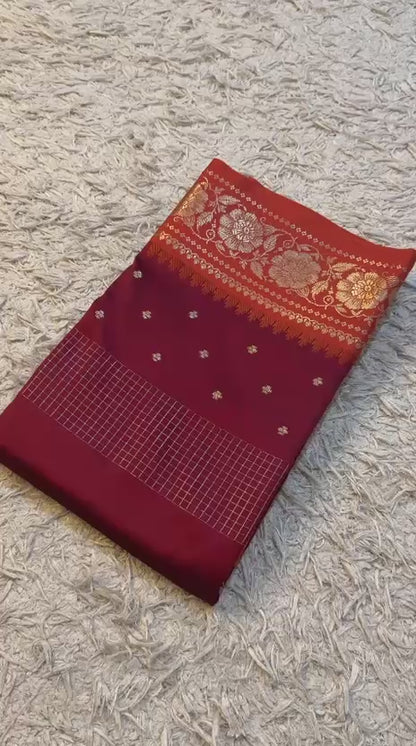 Handloom Banarasi katan soft checks booti saree