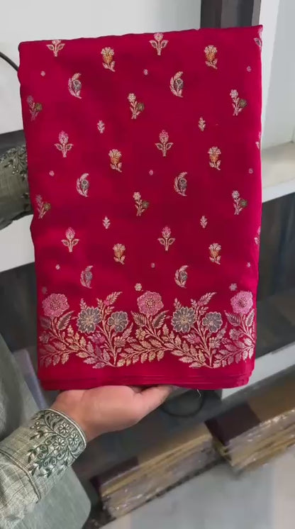Vintage vibe our Komali raw mango saree