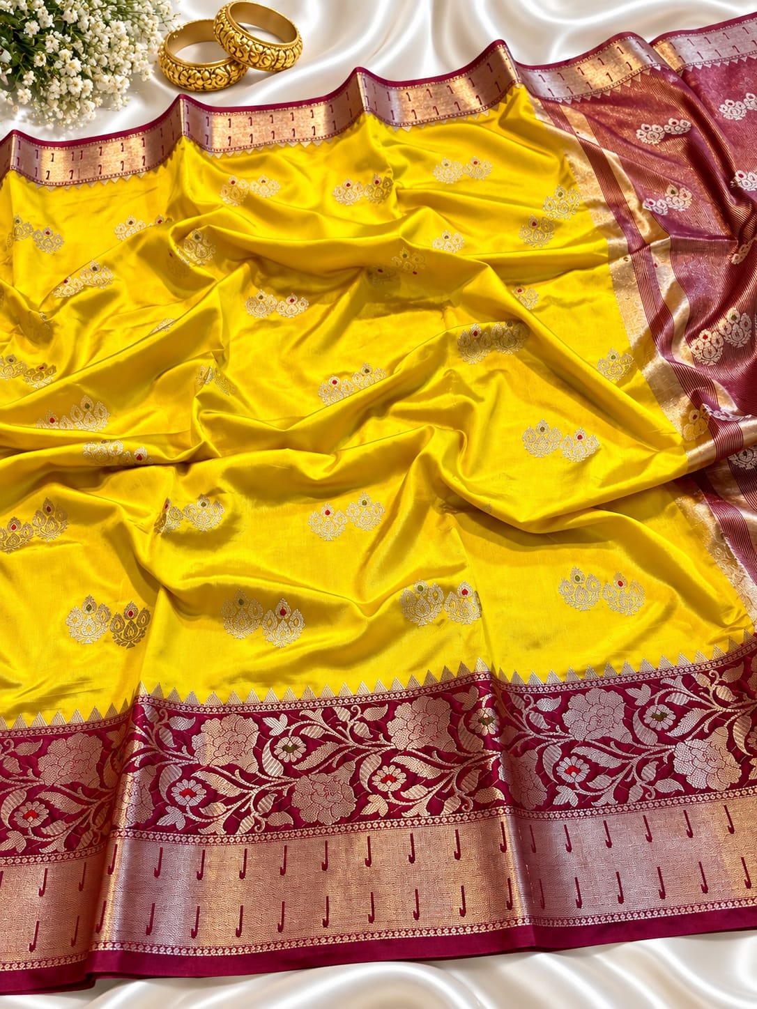 Juhmki series Banarasi katan soft silk sarees