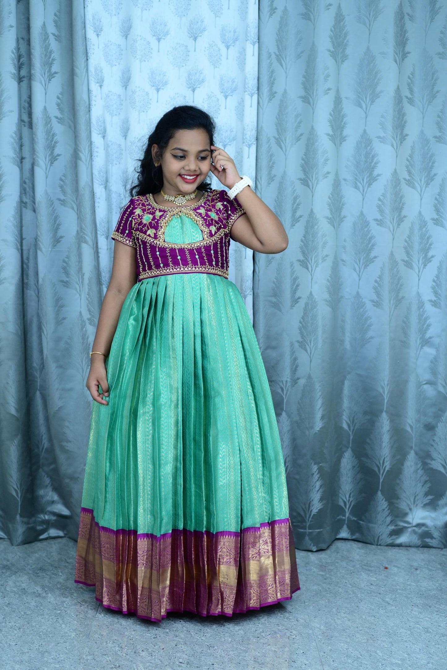 Kids festival pure maggam semi Kanchipuram set