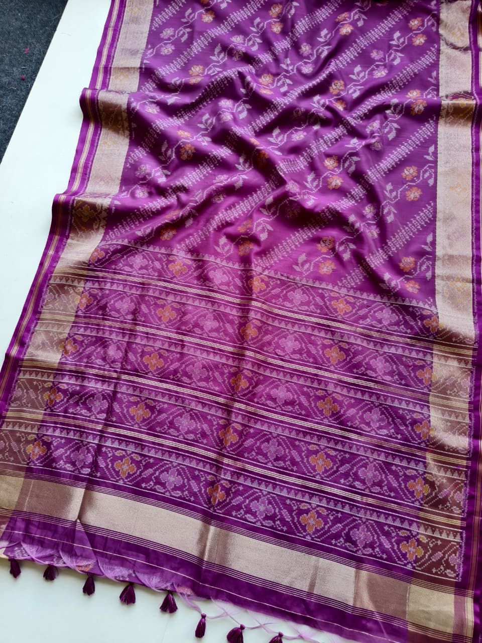 Tussar Patola ikkat budget saree