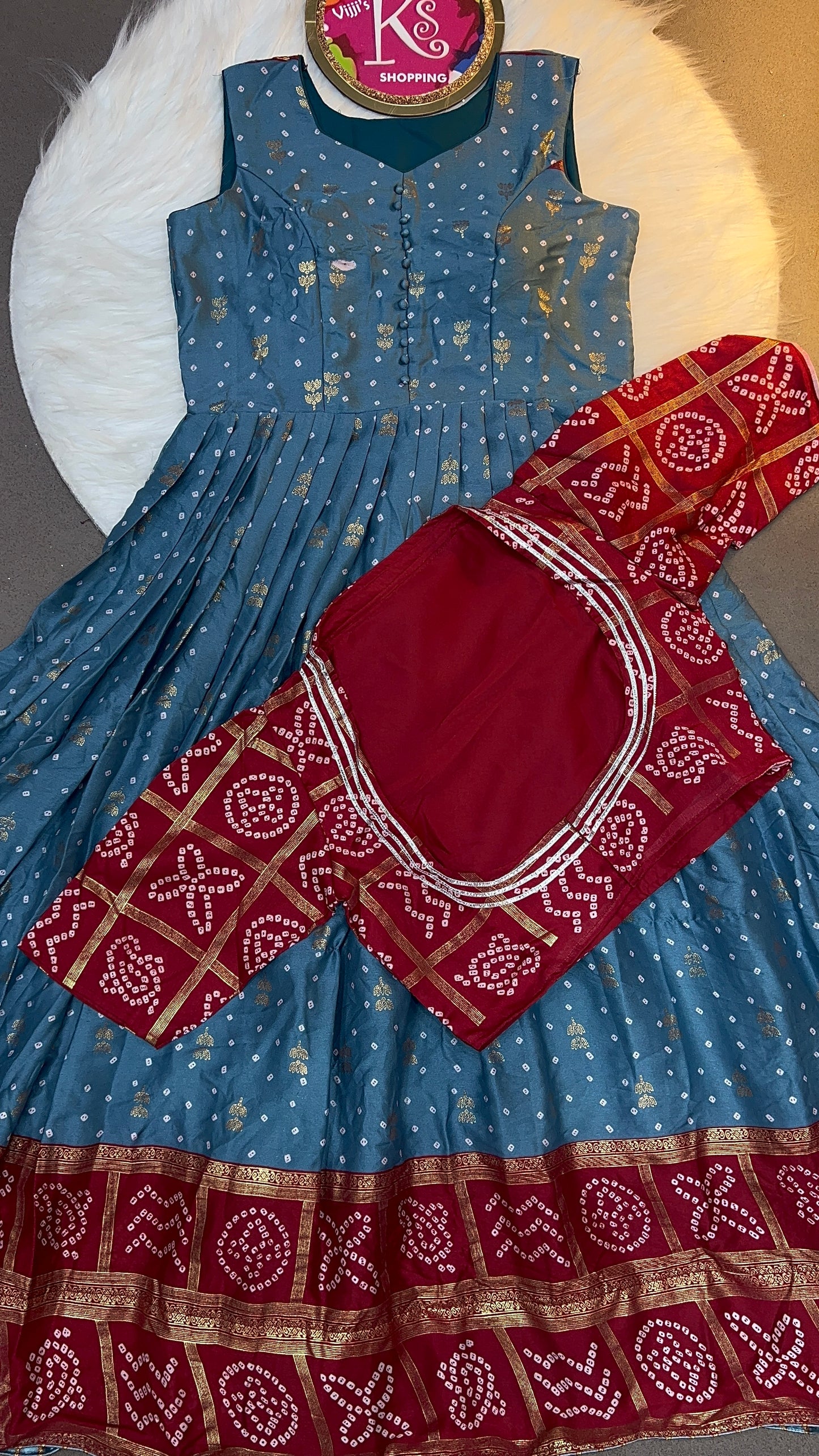 Mali Bandhini classic 2 in one gowns