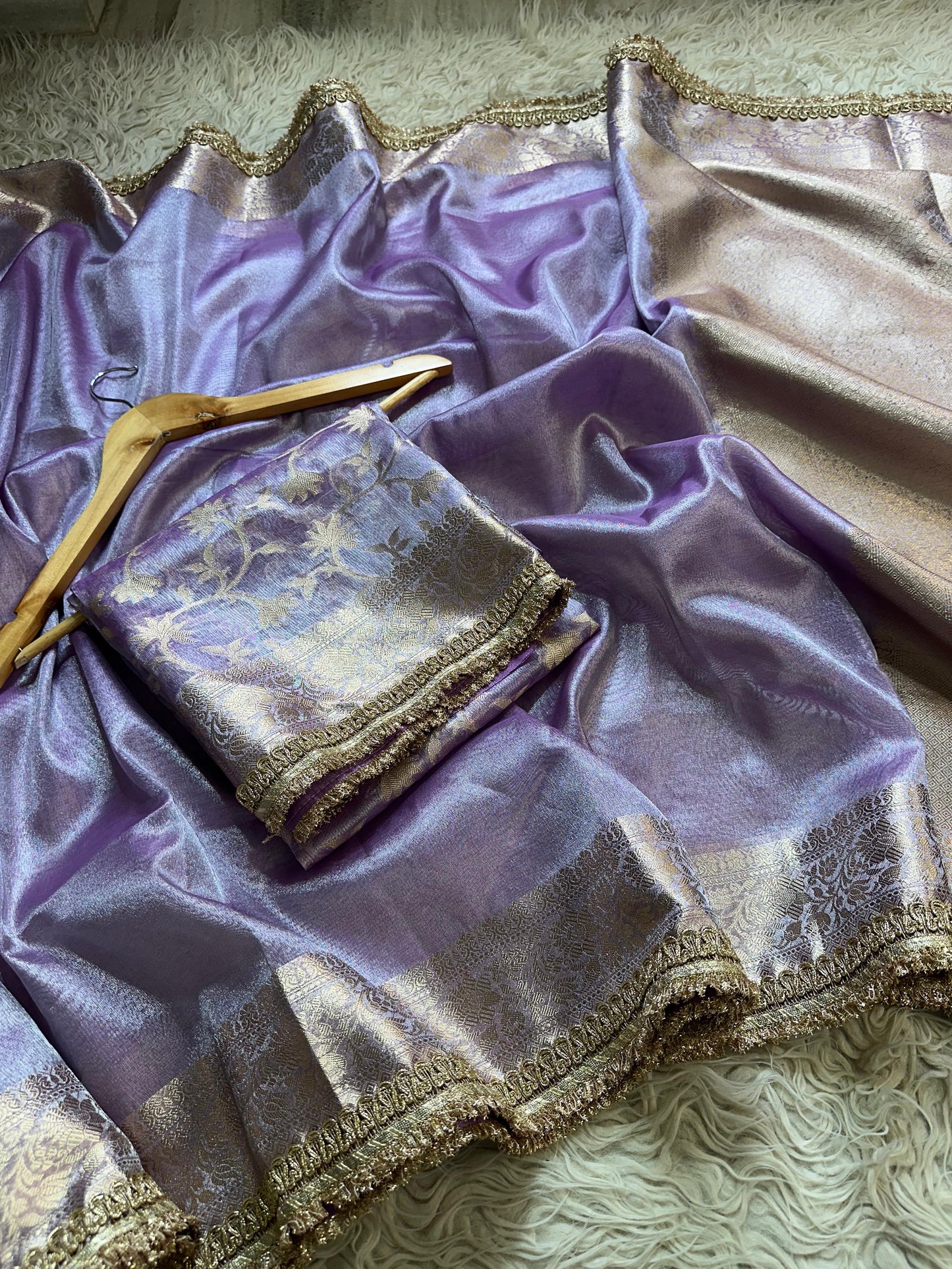 Pure weaving Zari Trendy Saree