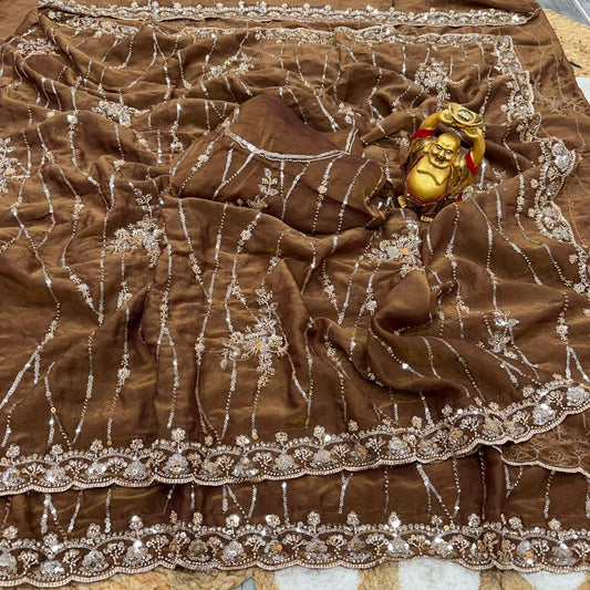 Grand Party cocktails luxe Saree