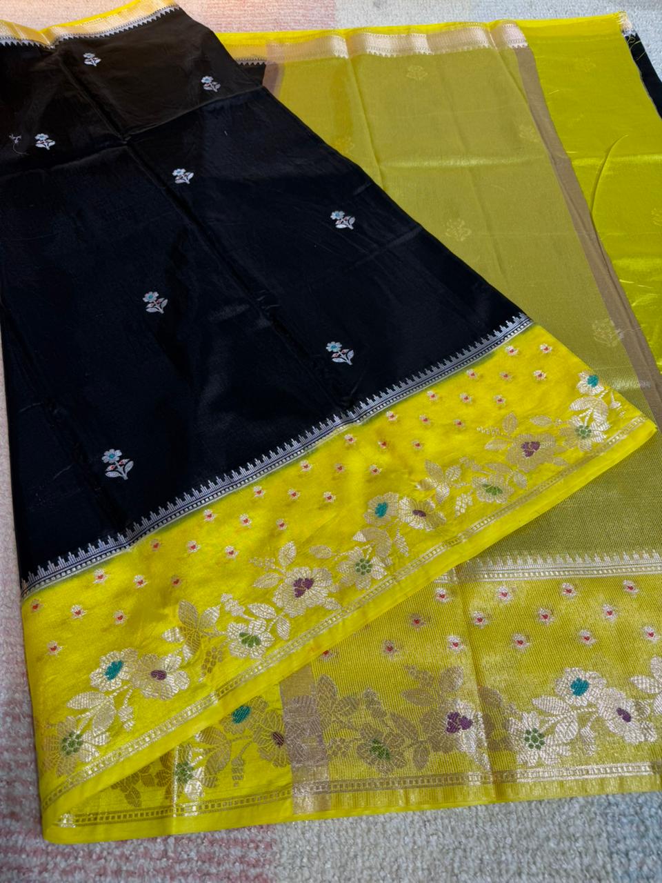 Banarasi fancy trending Alfi designer saree
