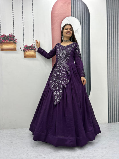Big boss tanuja peacock long gown