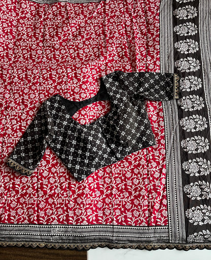 Mul cotton saree with stitched blouse