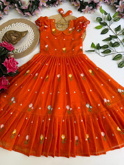 Kids travelling special Chanderi gowns