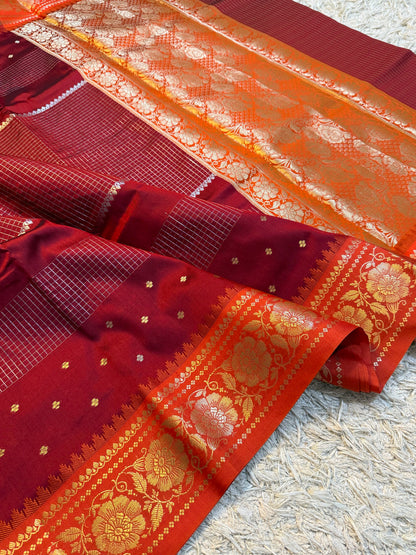 Handloom Banarasi katan soft checks booti saree