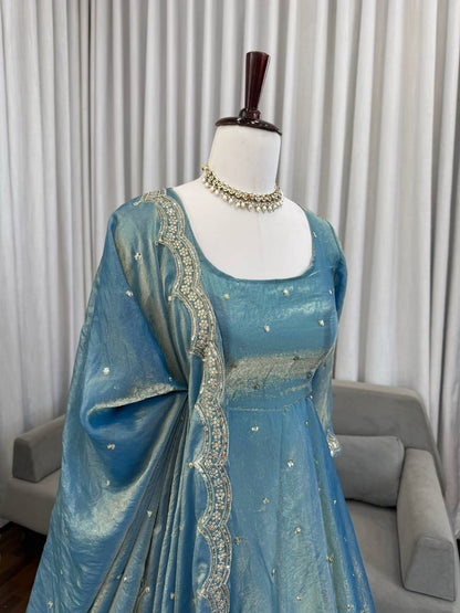 Step into effortless charm with our exclusive 3-piece set Anarakali